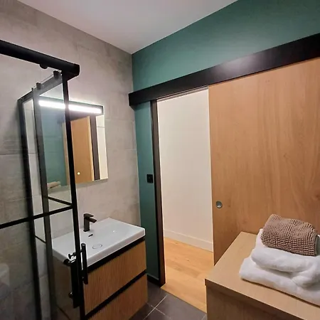 The Brut - Avenue De Champagne * 埃佩尔奈