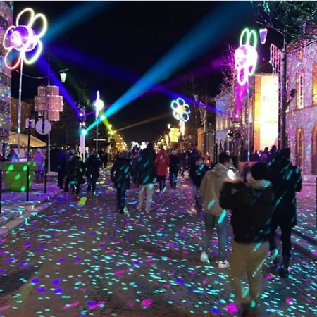 The Brut - Avenue De Champagne アパート *