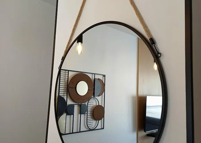 The Brut - Avenue De Champagne アパート