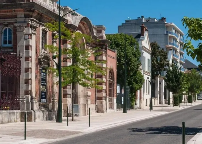 The Brut - Avenue De Champagne エペルネー